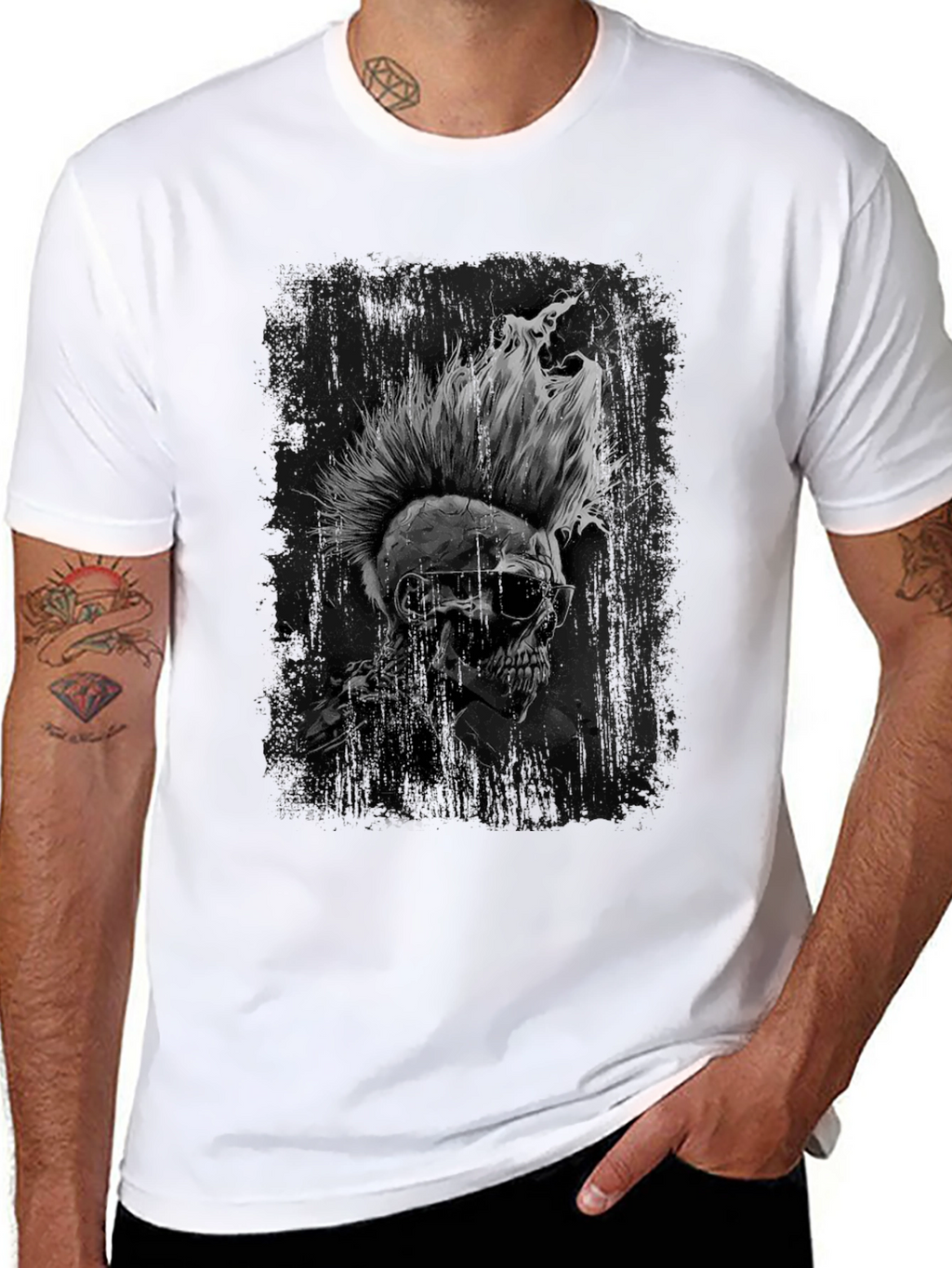 Skull Punk Graphic Tee - Edgy Black T-Shirt