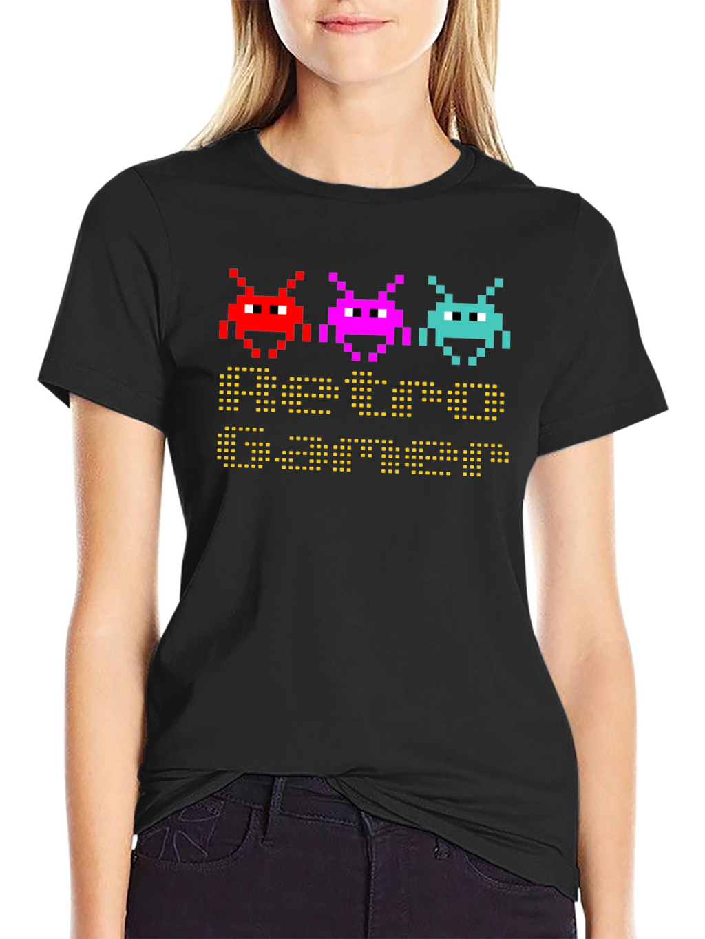 Retro Gamer T-Shirt: Pixel Art Space Invaders Design