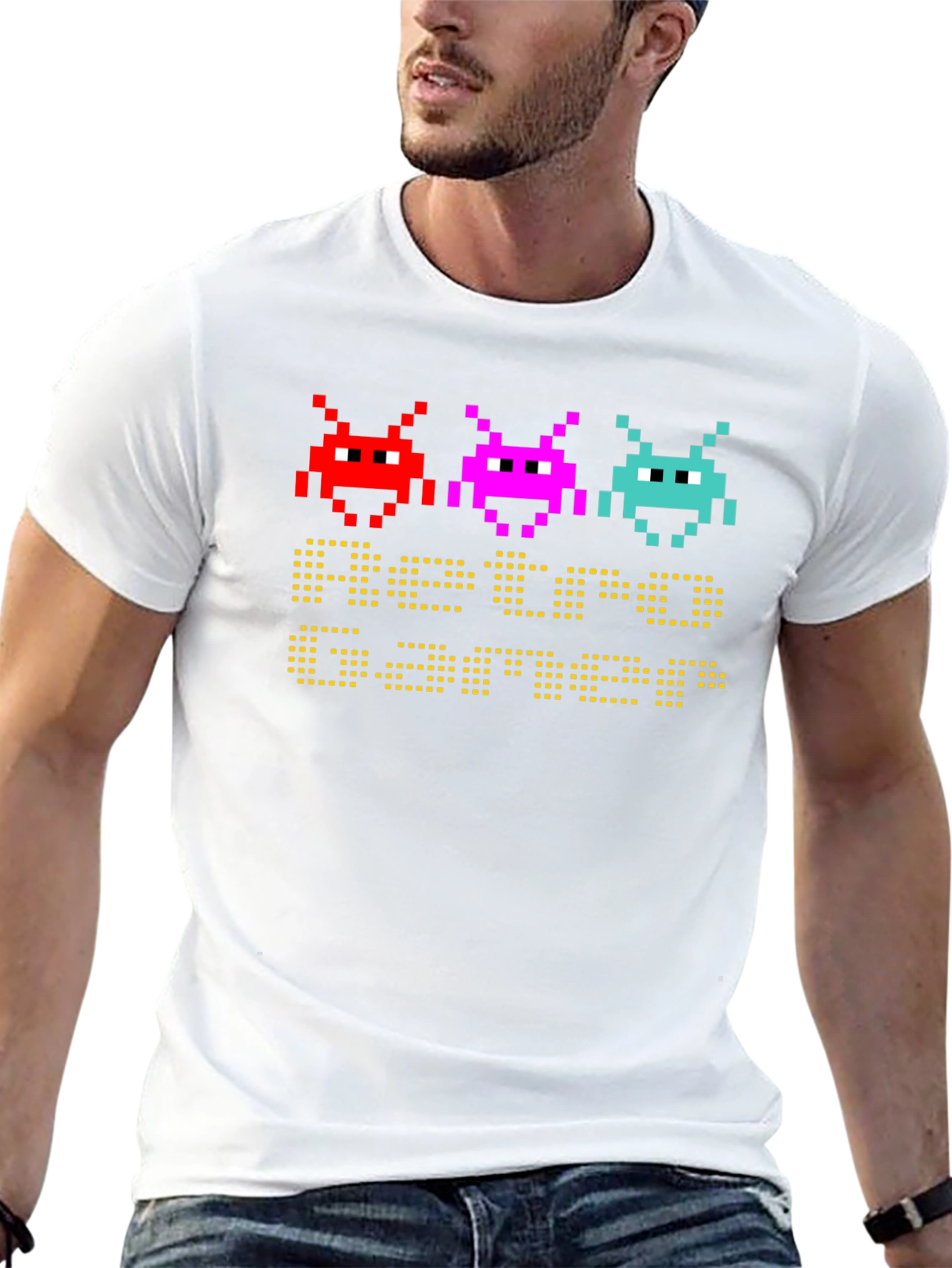 Retro Gamer T-Shirt: Pixel Art Space Invaders Design