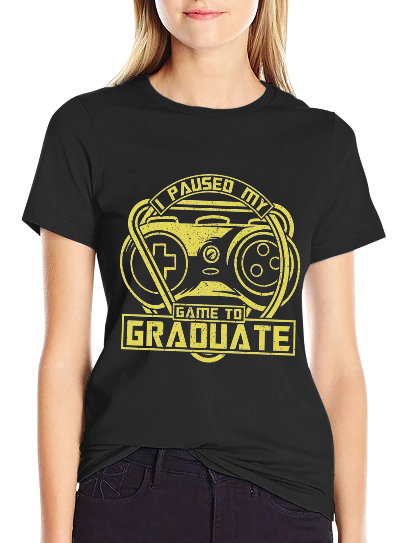 Funny Graduation Gamer T-Shirt - I Paused My Game to Graduate