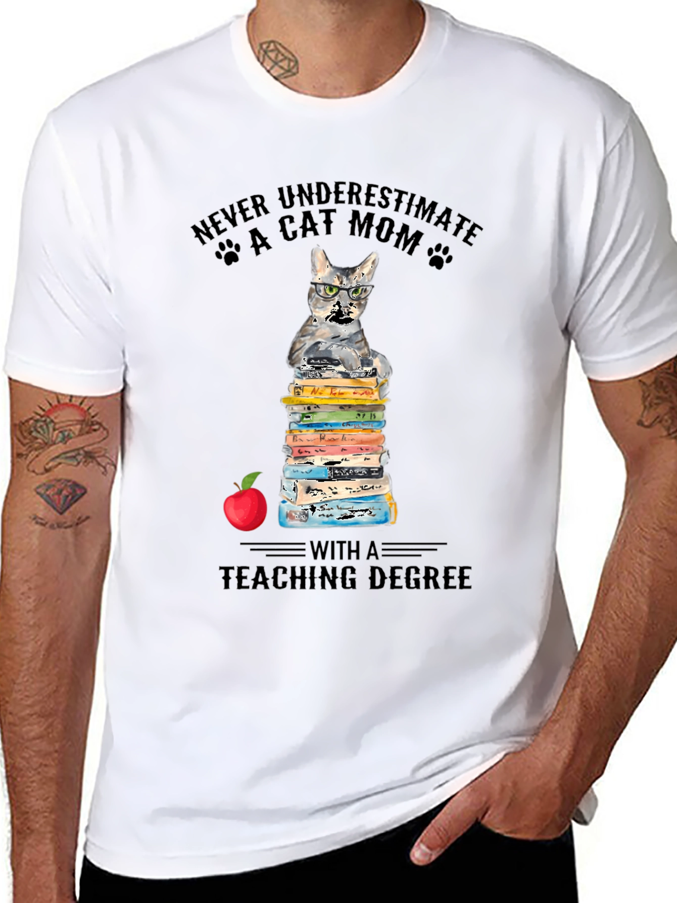Cat Mom Teaching Degree T-Shirt - Teacher Gift