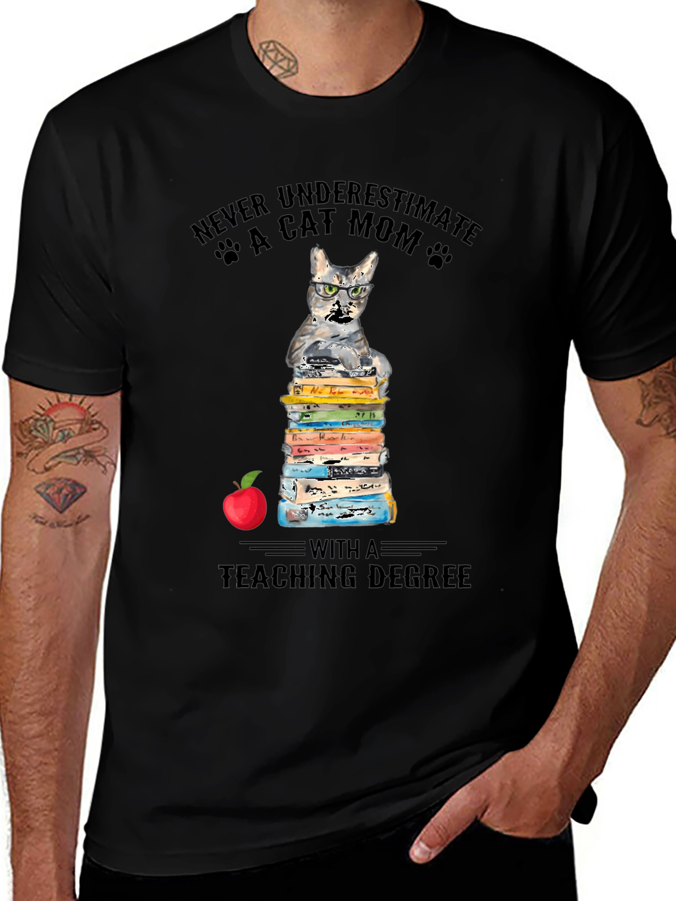 Cat Mom Teaching Degree T-Shirt - Teacher Gift