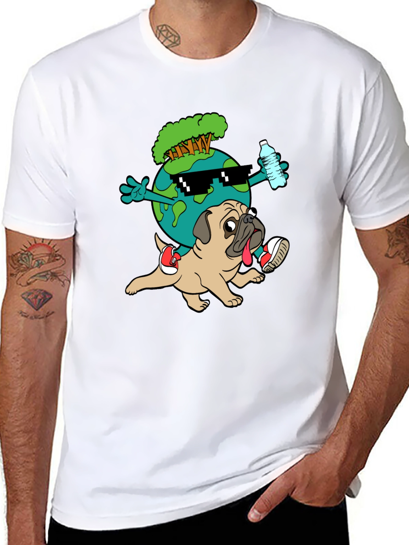 Cool Earth Pug Graphic Tee - Black