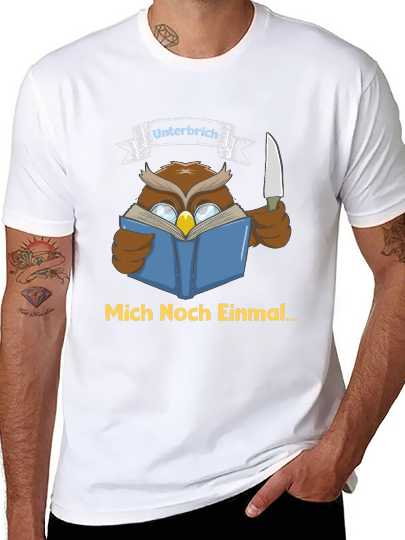 Owl Reading T-Shirt - Unterbrich Mich Noch Einmal...