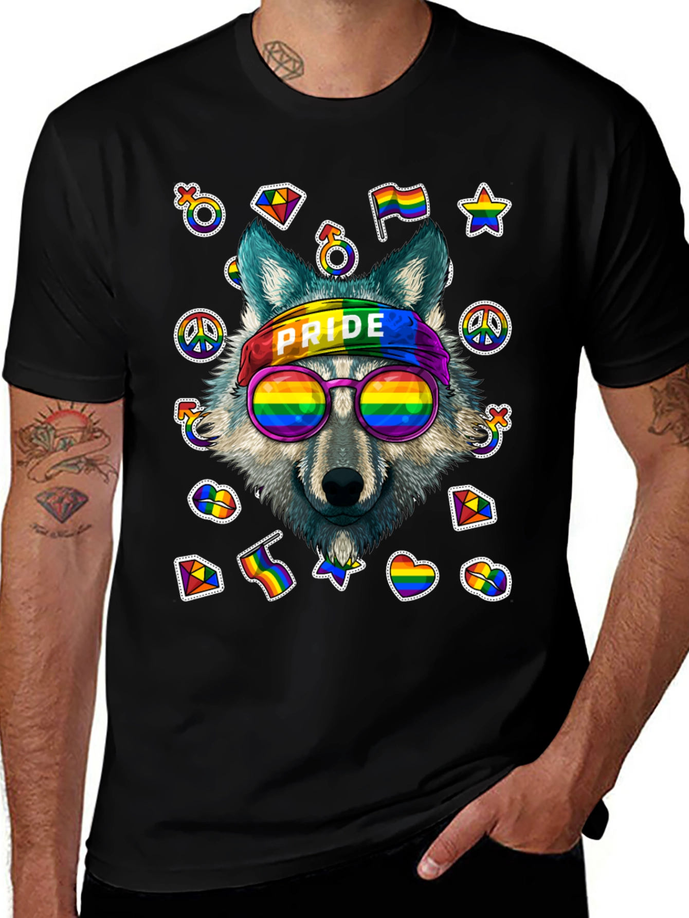 Pride Wolf Graphic T-Shirt