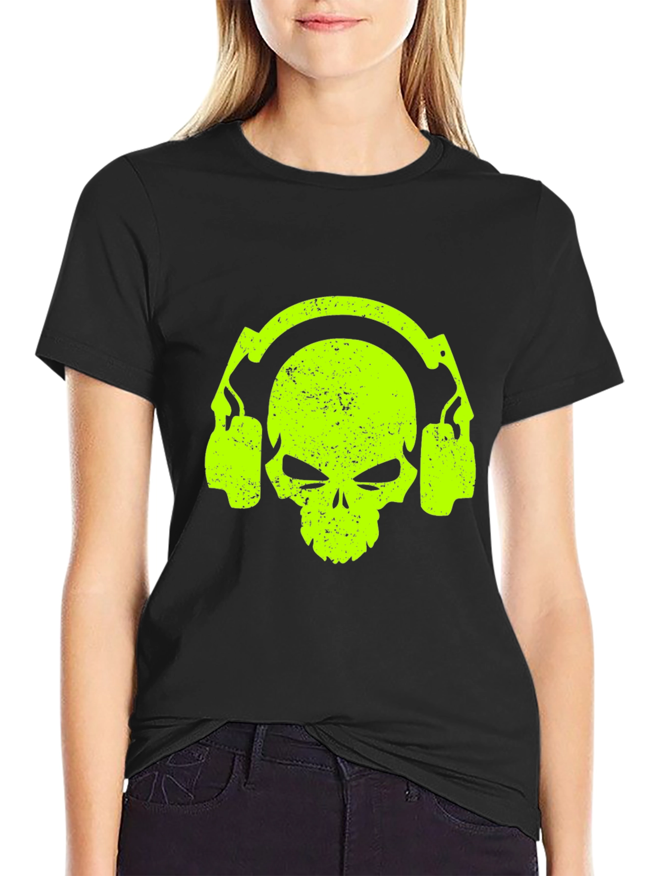 Skull Headphone Graphic Tee - Cool Black T-Shirt