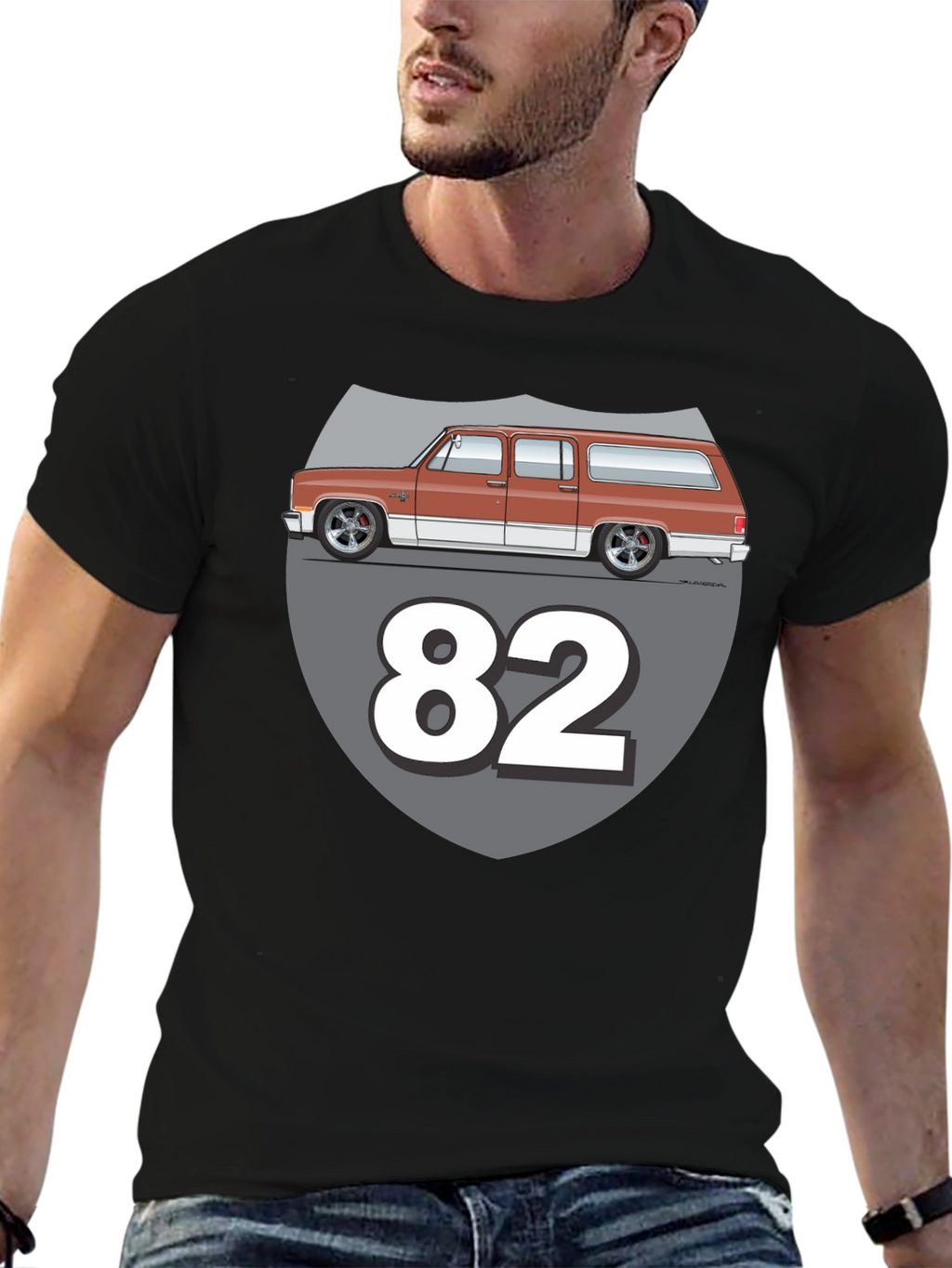 Retro 82 Car Graphic T-Shirt - Classic Design