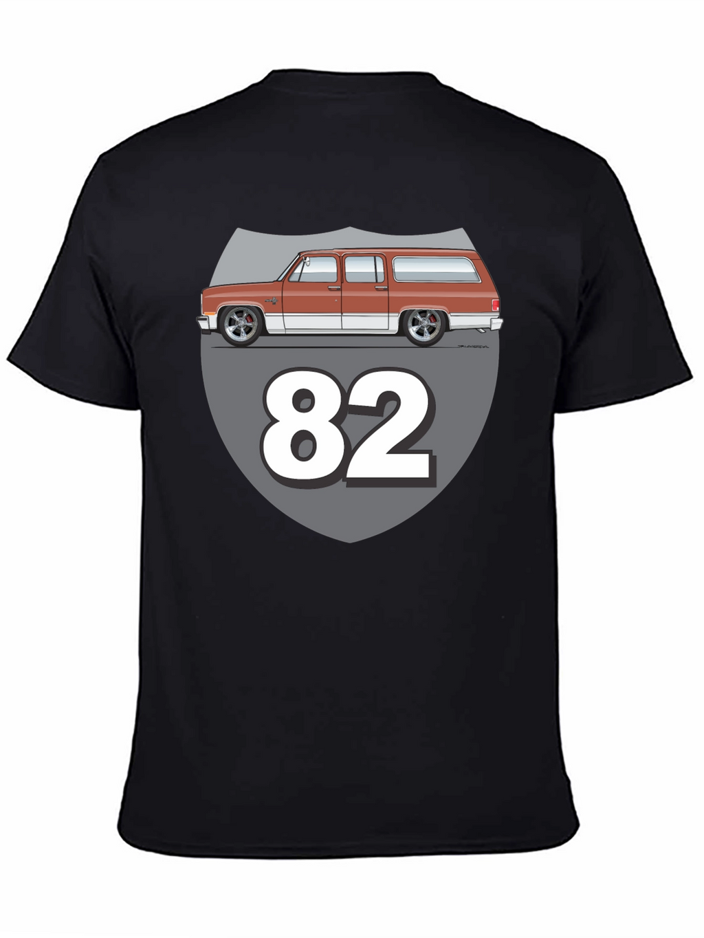 Retro 82 Car Graphic T-Shirt - Classic Design